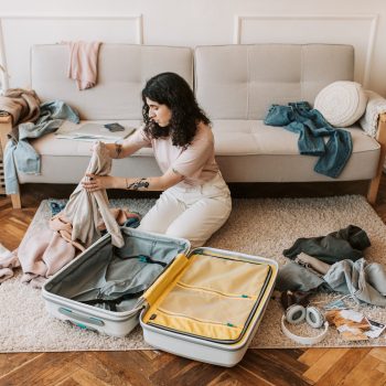 Moteriški drabužiai: kaip tinkamai susikrauti lagaminą?
