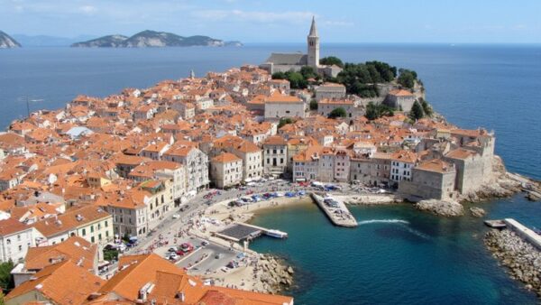 exploring dubrovnik s historic old town