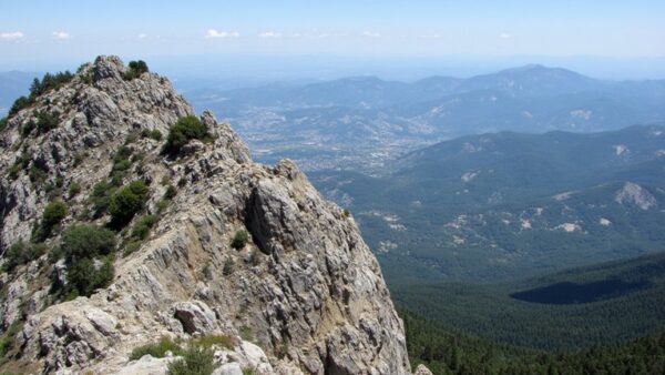 mythical mountain hiking panoramas