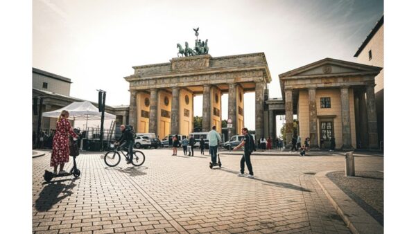 Berlynas mokės turistams