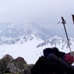 Atsitiktinai nufilmavo nelaimę Tatruose: du vyrai nučiuožė stačiu lediniu žlebu