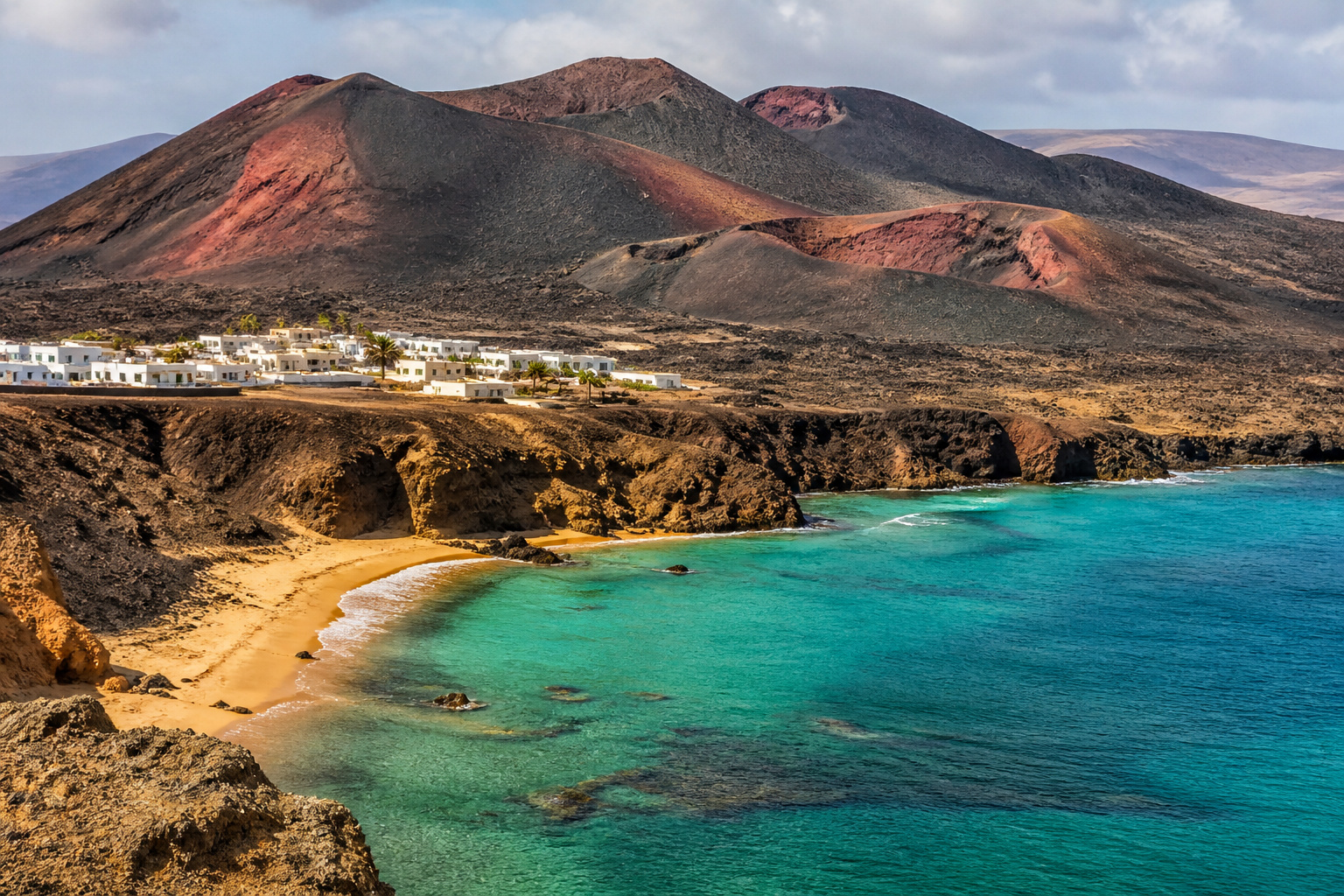 Ne Tenerifė: šilčiausia Europos sala spalį yra visai kita, ir ten beveik nelyja