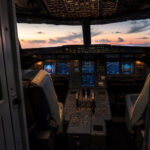 Antrasis pilotas kirviu užpuolė kapitoną: norėjo sudaužyti lėktuvą su keleiviais Tel Avivo oro uoste