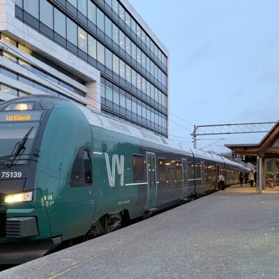 Norvegijos traukiniai vėl važiuoja: mėnesį trukęs mašinistų streikas baigėsi