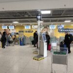 Nuo lapkričio 10 d. Ryanair registracija oro uoste baigsis valanda iki skrydžio: ką keistų tie, kas veža lagaminą